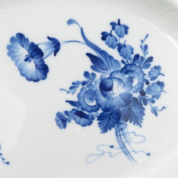 ロイヤルコペンハーゲン プレート□ブルーフラワー カーブ ROYAL