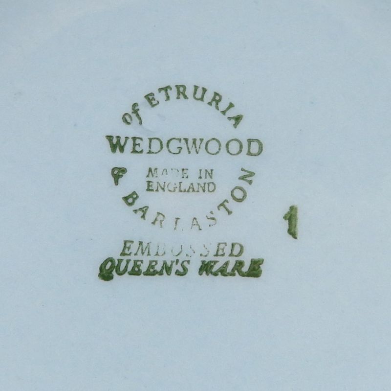 ウェッジウッド ポット□クイーンズウェア クリームonラベンダー