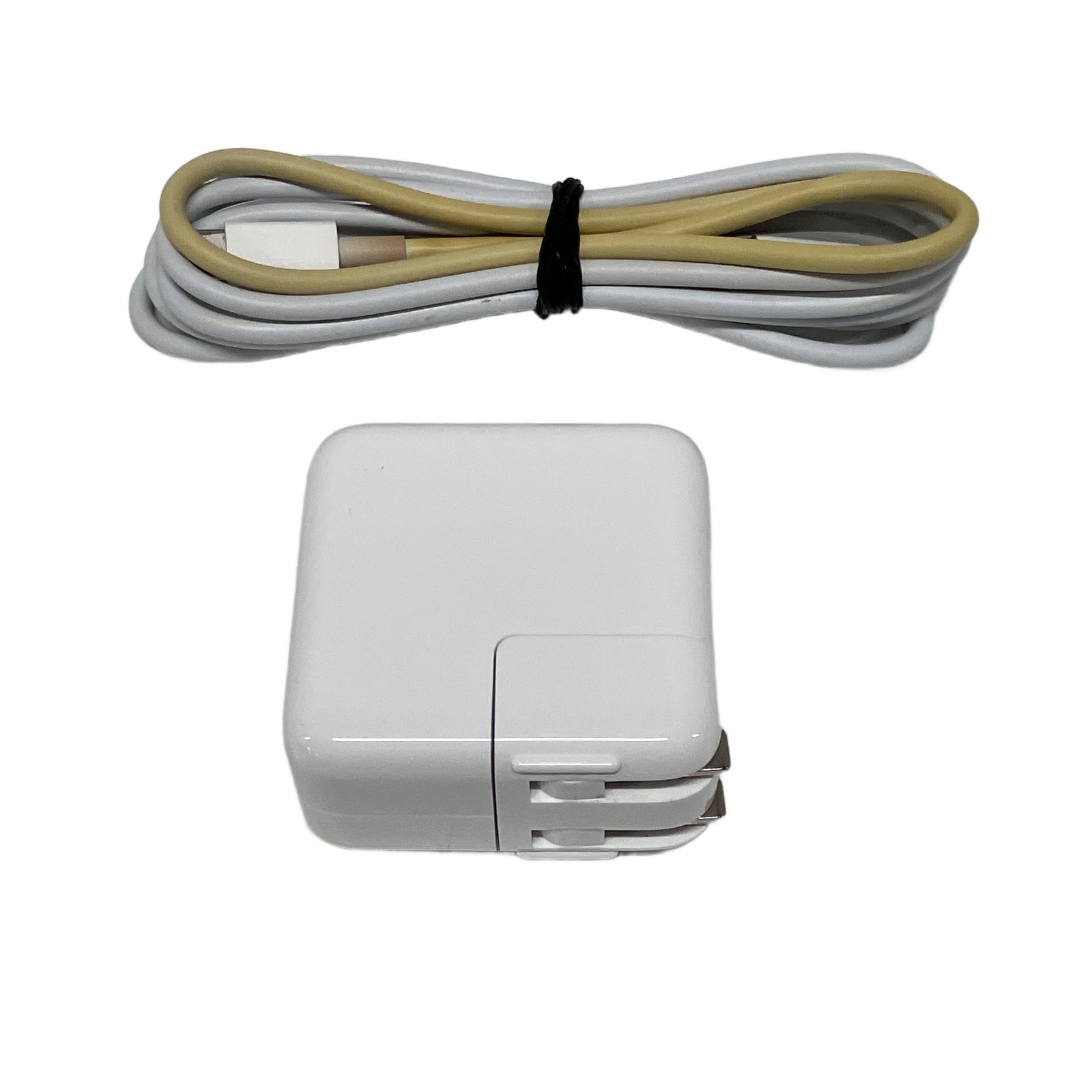 充放電回数 245回 Apple MacBook Air ノートPC M 1 2020 8 GB SSD 251