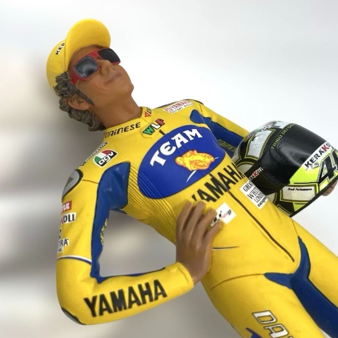 ミニチャンプス 1/12 バレンティーノ・ロッシ MotoGP 2006