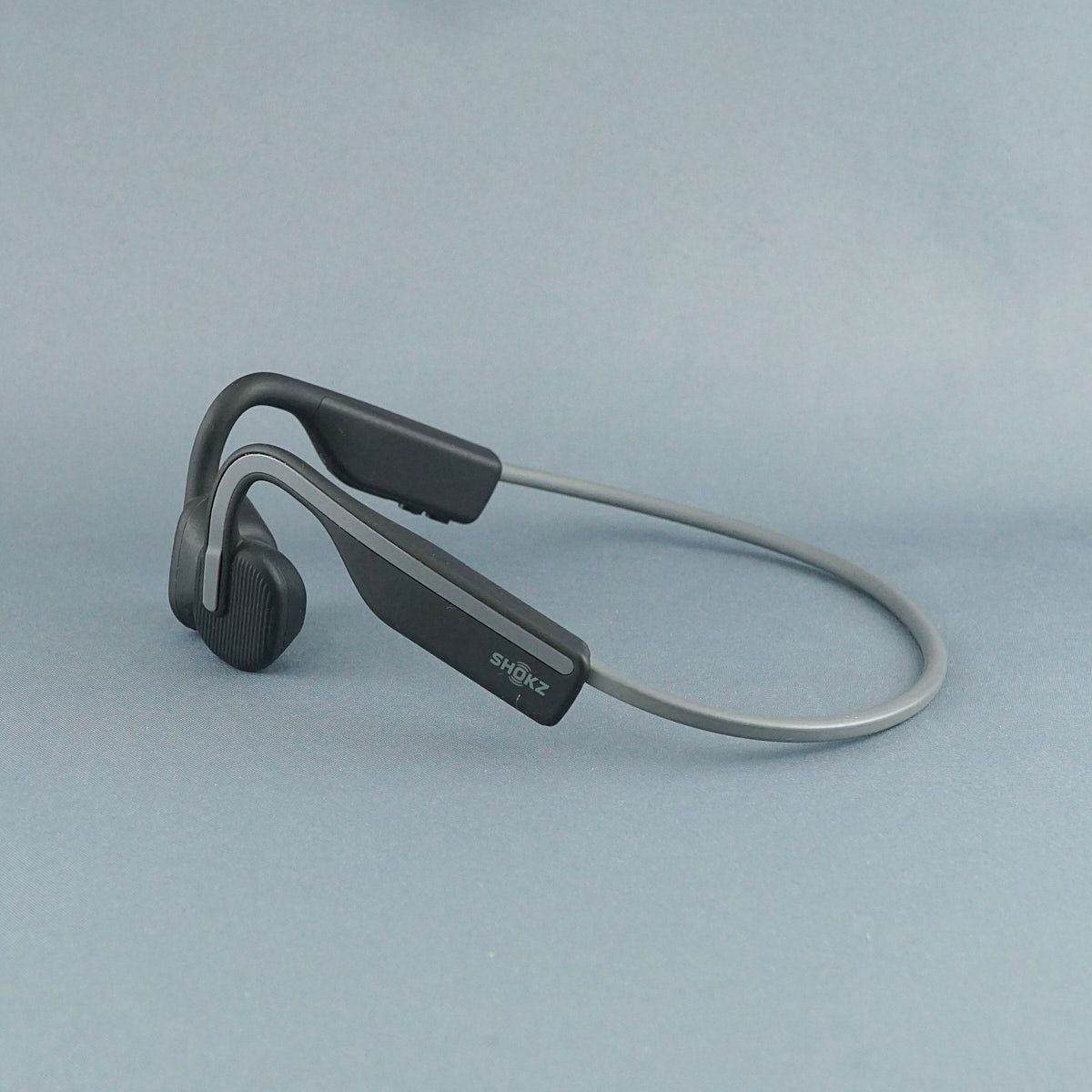 SHOKZ Open Move 骨伝導イヤホン USED美品 S661 AFT-EP-000022 グレー 耳を