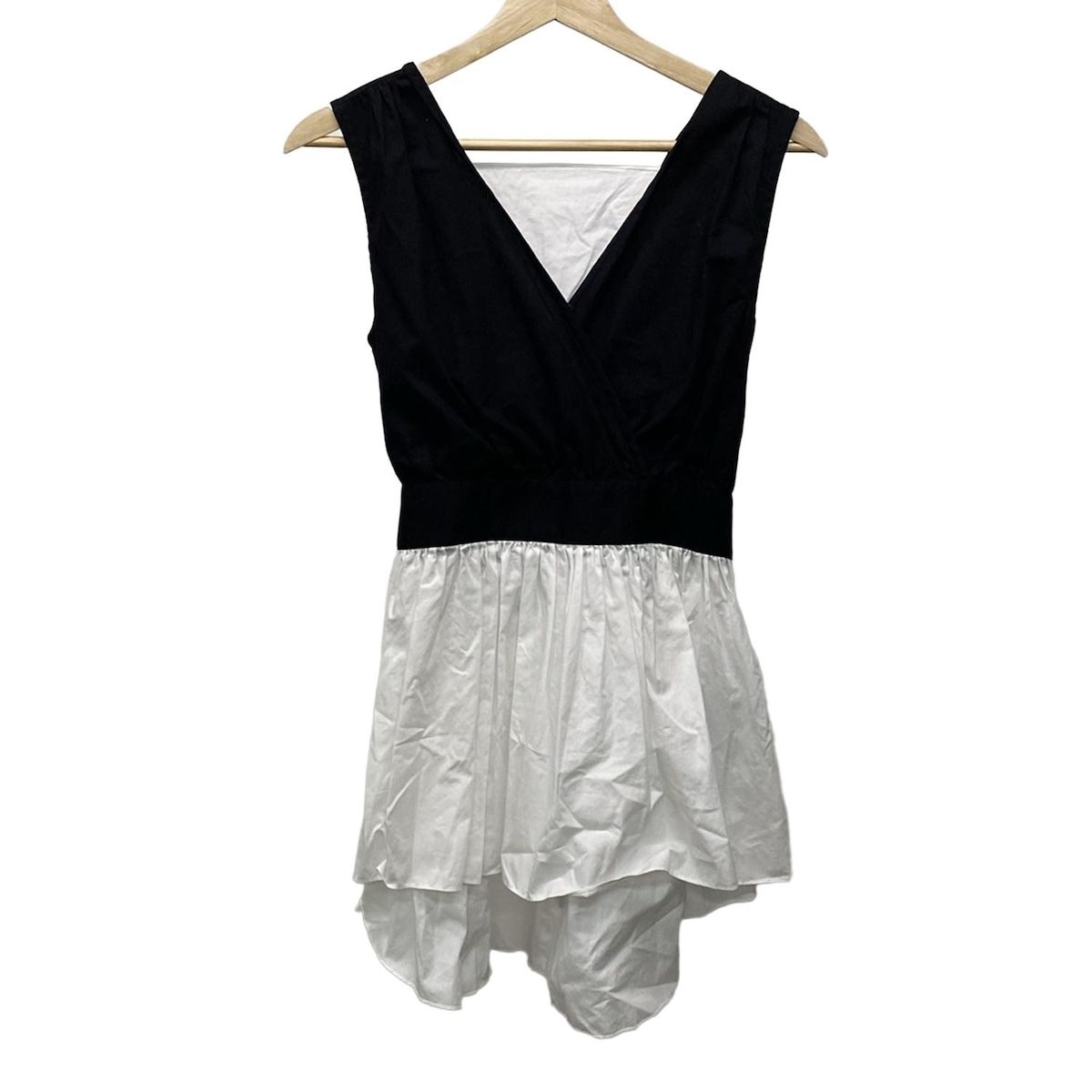 SEVEN TEN by MIHO KAWAHITO セブンテン バイミホカワヒト チュニック サイズM レディース - 白×黒 ノースリーブ