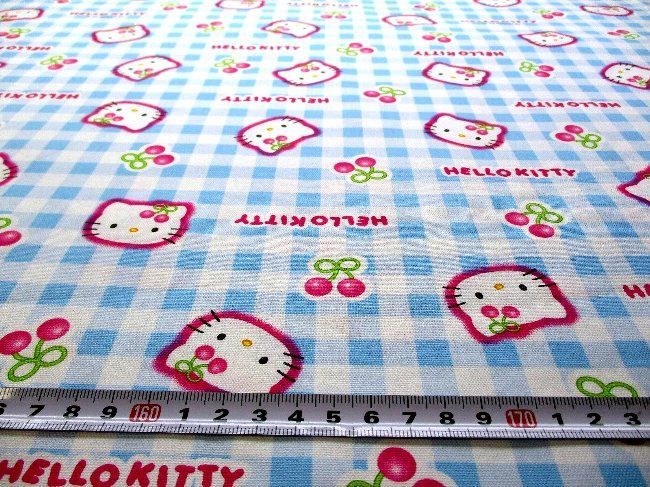 約108×80 8152 キャラクター 生地 布 キティ （ サクランボ チェック