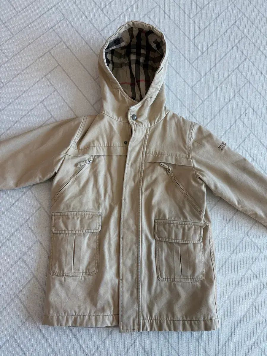 バーバリー キッズ WHO フード キルティングジャケット ジップアップ