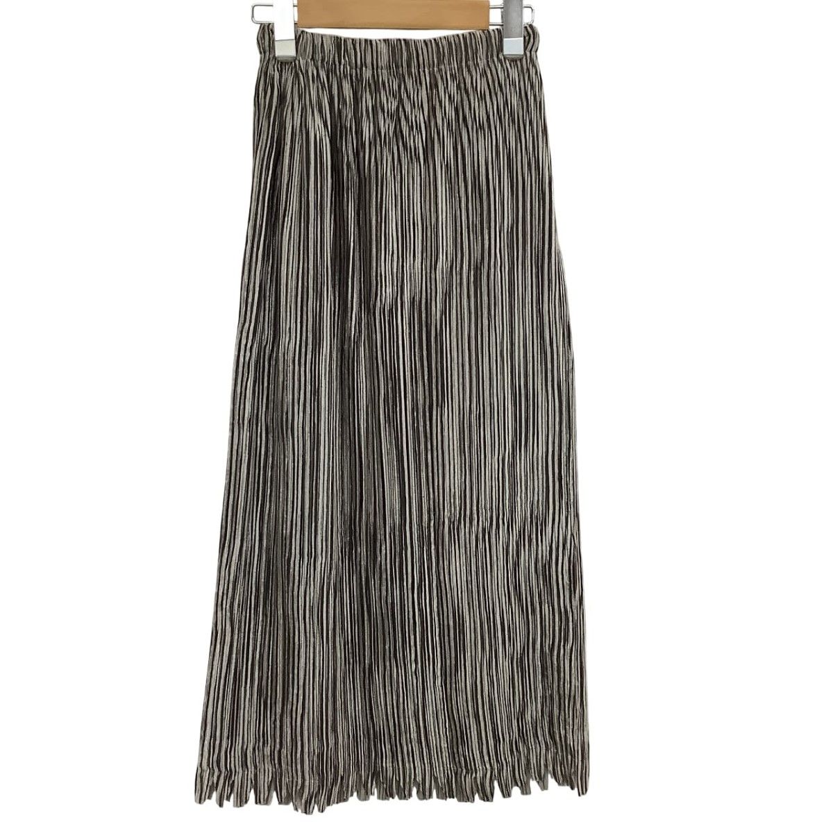 ISSEY MIYAKE イッセイミヤケ レディース 変形 スカート 裾 ギザギザ
