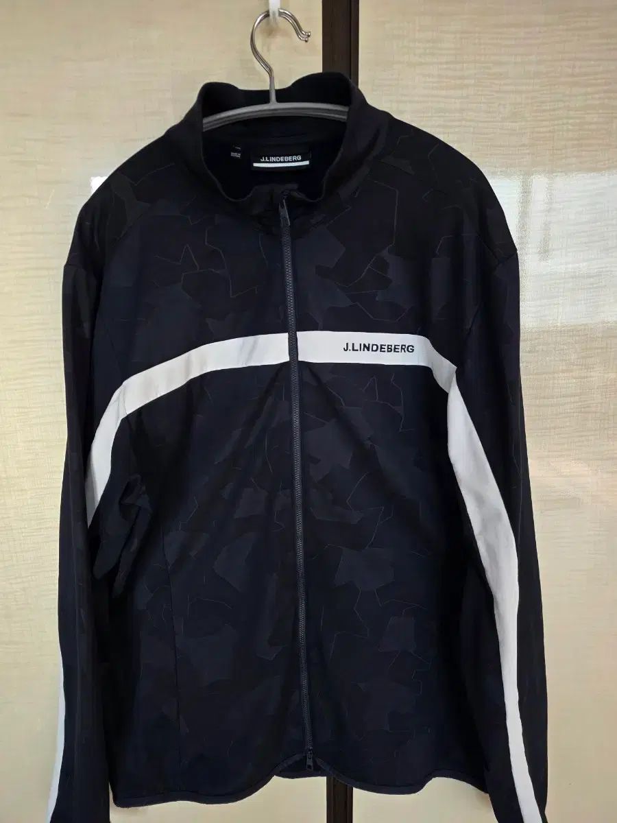 J.LINDEBERG メンズ ジップアップジャケット ネイビーカモフラ XL