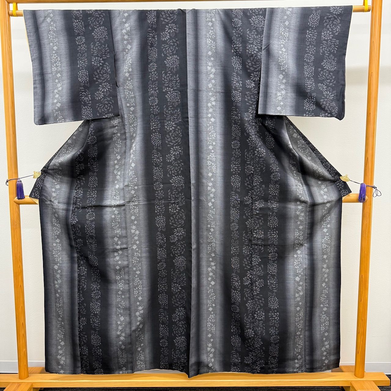 結城紬 絣手合動力機 龍田屋謹製 超 お仕立て上がり