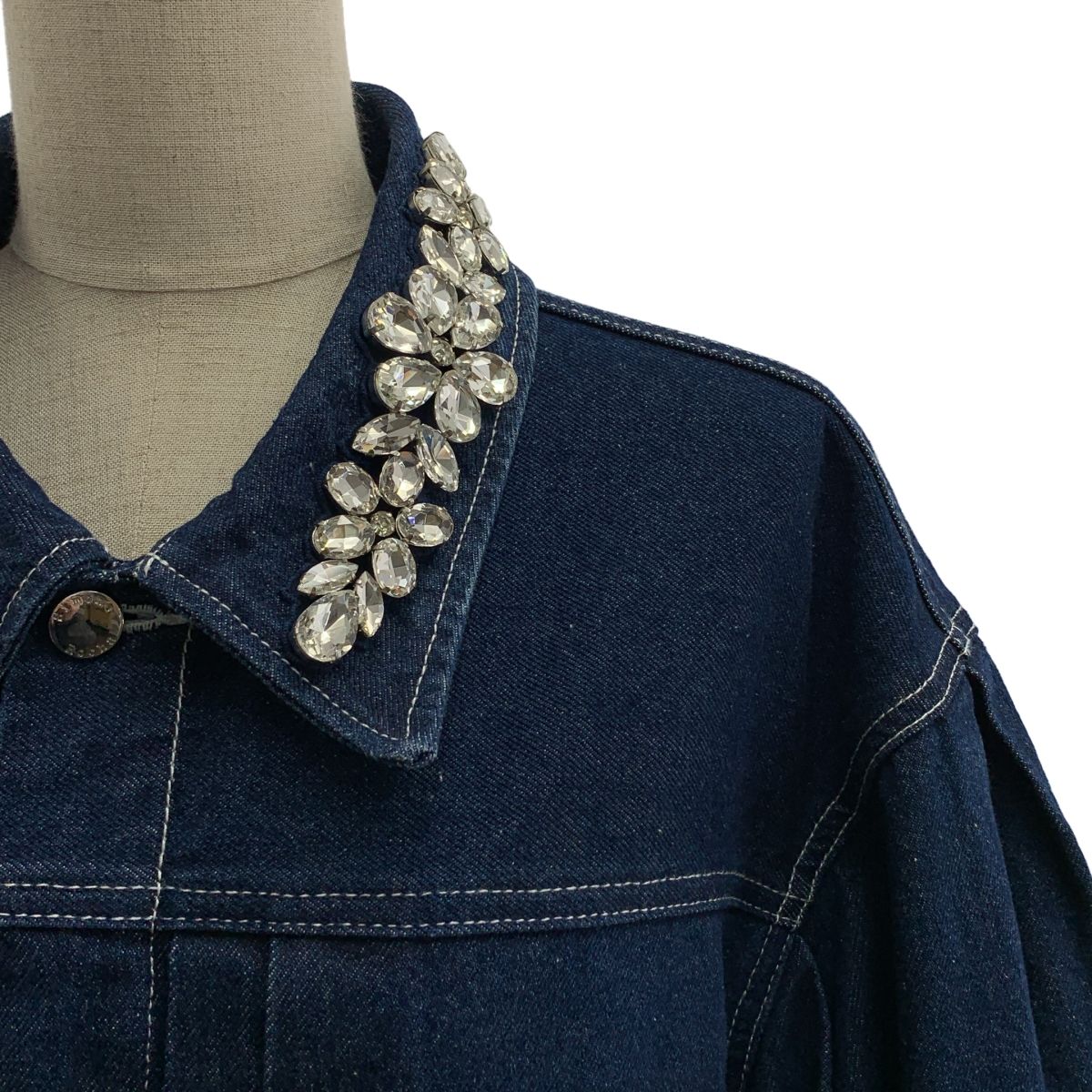 シモーネロシャ　25ss ビーズ加工デニムジャケット シモーネロシャ 25ss ビーズ加工デニムジャケット Simone Rocha