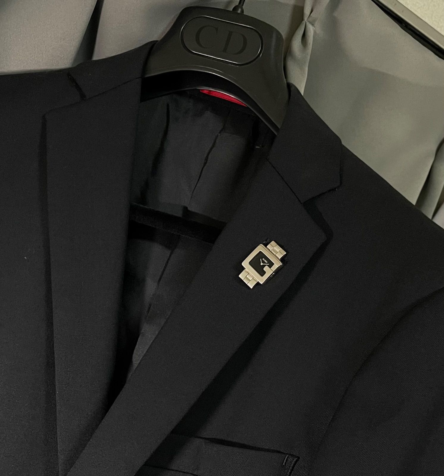 ベルトデザイン ピンブローチ