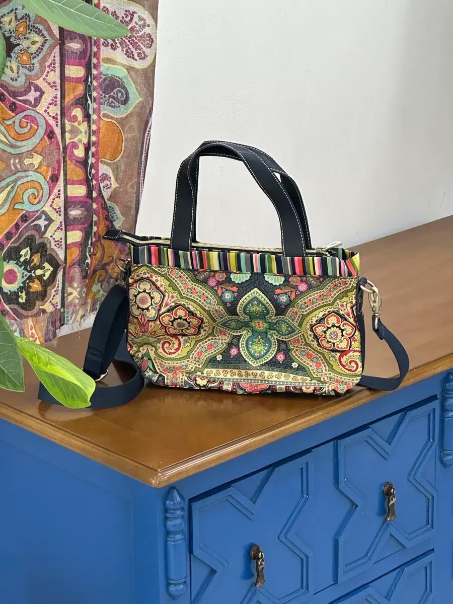 オイルリリー ショルダーバッグ クロスバッグ