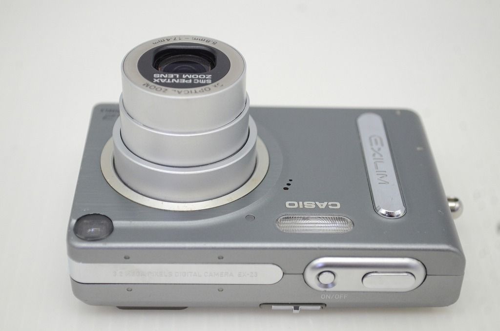 CASIO カシオ EXILIM EX-Z3 コンパクトデジタルカメラ シルバー ケース