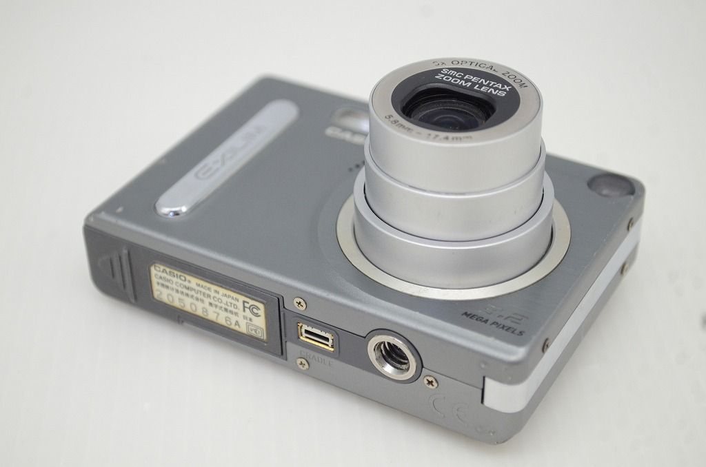 CASIO カシオ EXILIM EX-Z3 コンパクトデジタルカメラ シルバー ケース