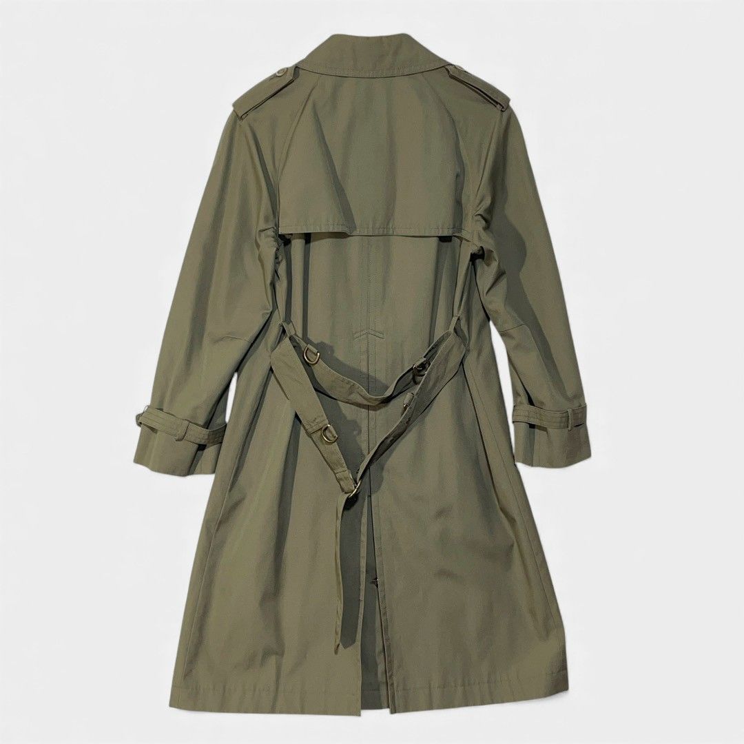 ✨バーバリー✨ショートトレンチコート　カーキ　メガチェック　ダブルチェスター ✨バーバリー✨ショートトレンチコート カーキ メガチェック ダブル