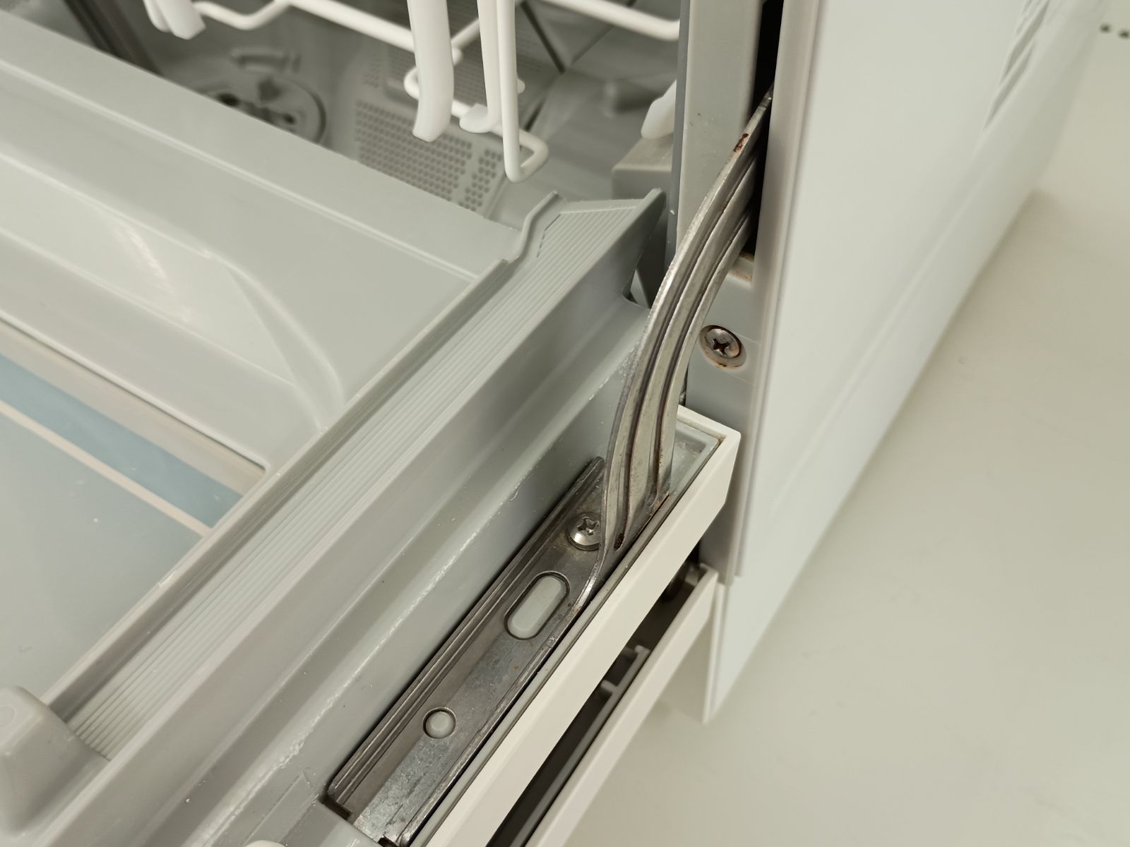  リユースの Panasonic パナソニック 食器洗い乾燥機 NP TZ 300 W 21年製 管理1205 03 食器洗い乾燥機 食洗機