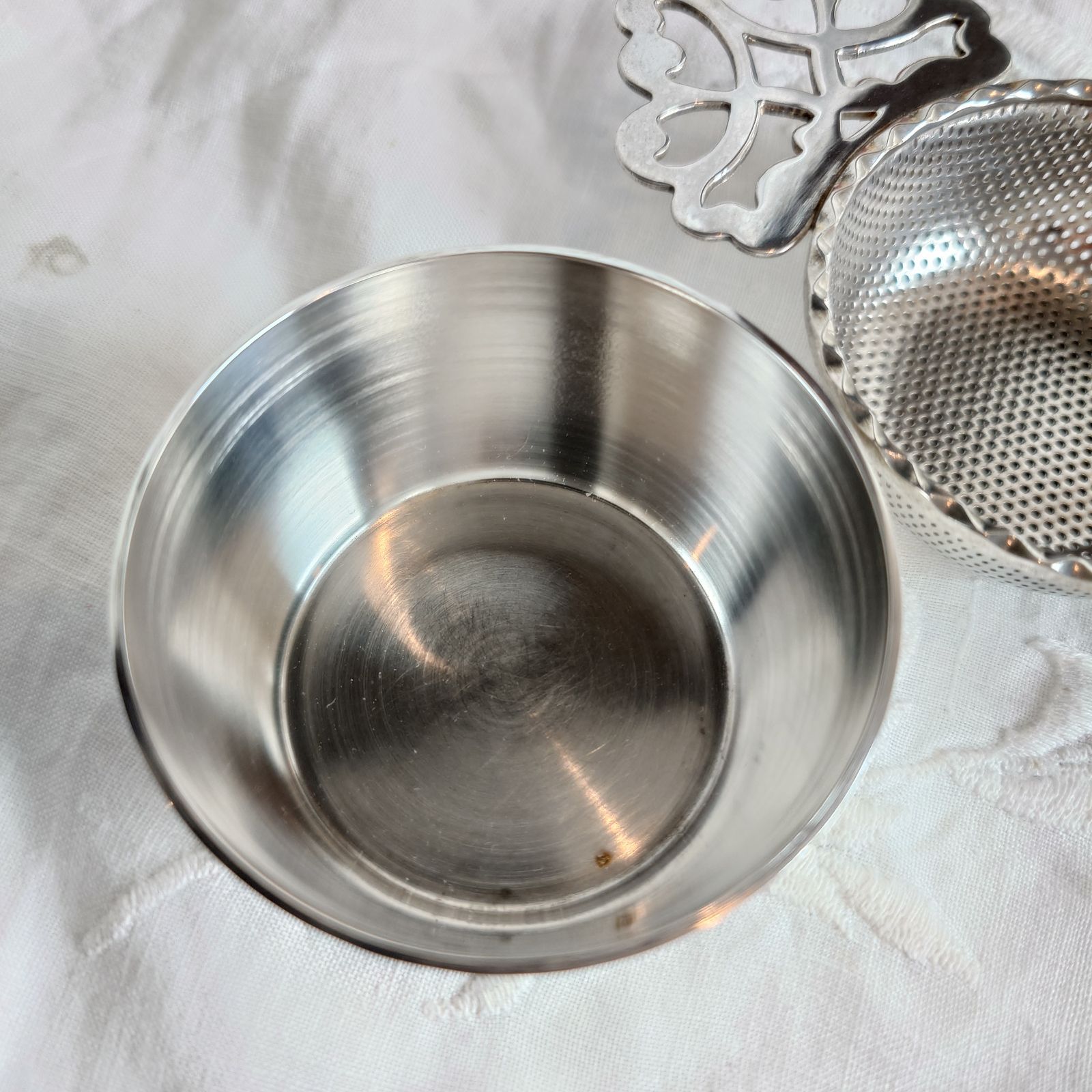 ティーストレーナー