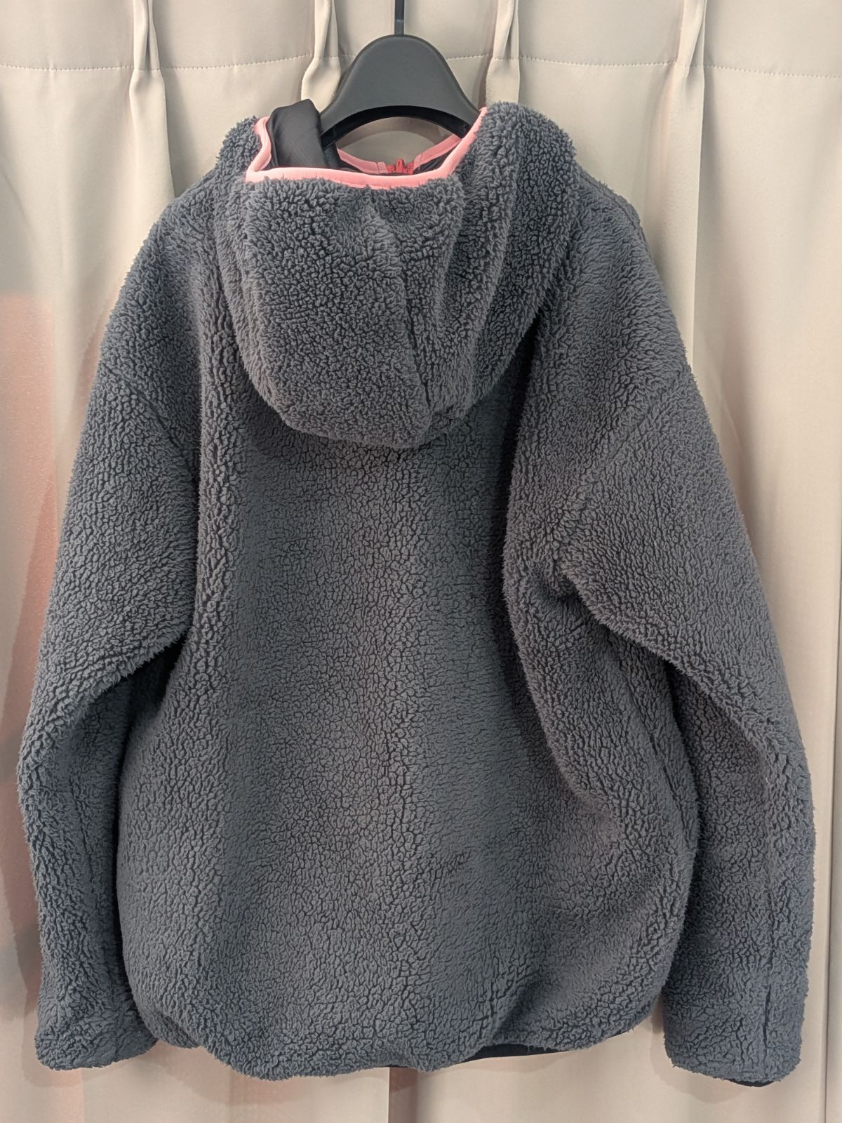 YONEX ヨネックス ボア リバーシブルジャケット M グレー × ピンク