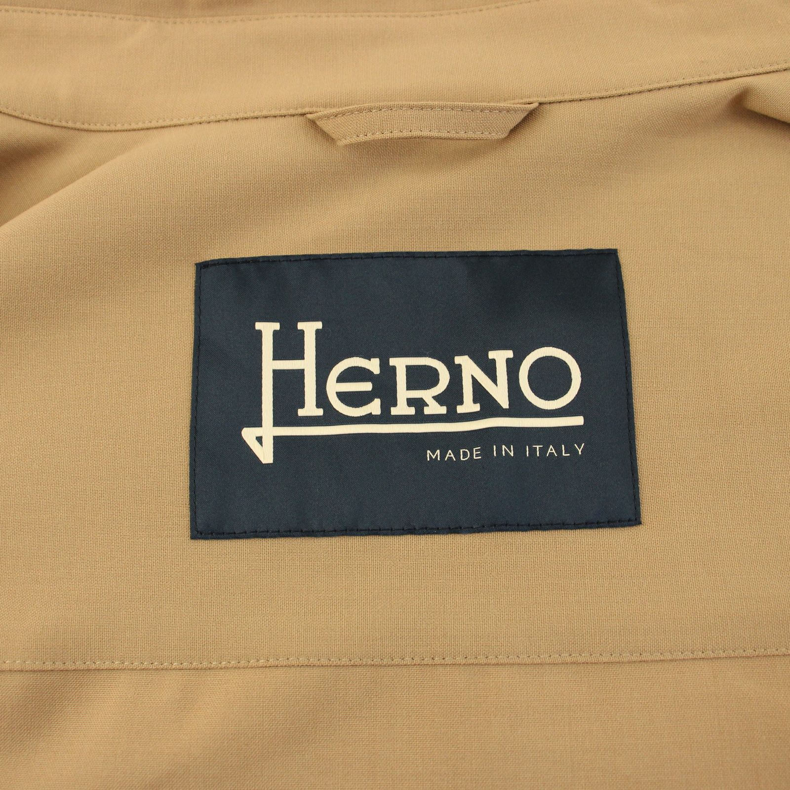 【中古】ヘルノ HERNO クレープフルイドシャツ カジュアルシャツ 長袖 48 ベージュ GI000437U334212157 /KU メンズ ヘルノ HERNO クレープフルイドシャツ カジュアルシャツ 長袖 48