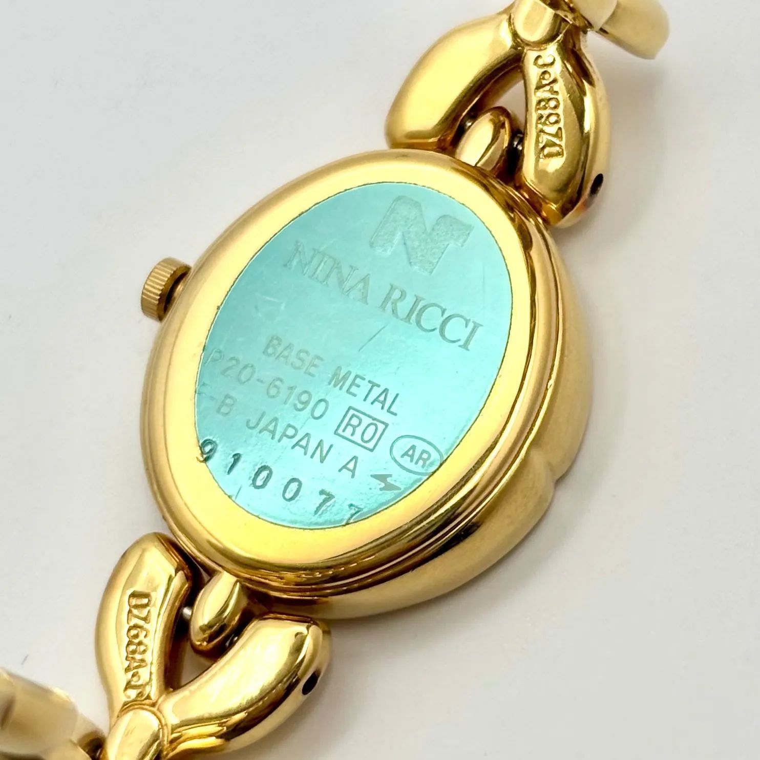 美品/新品電池】NINA RICCI ニナリッチ 1Pダイヤ ゴールド レディース