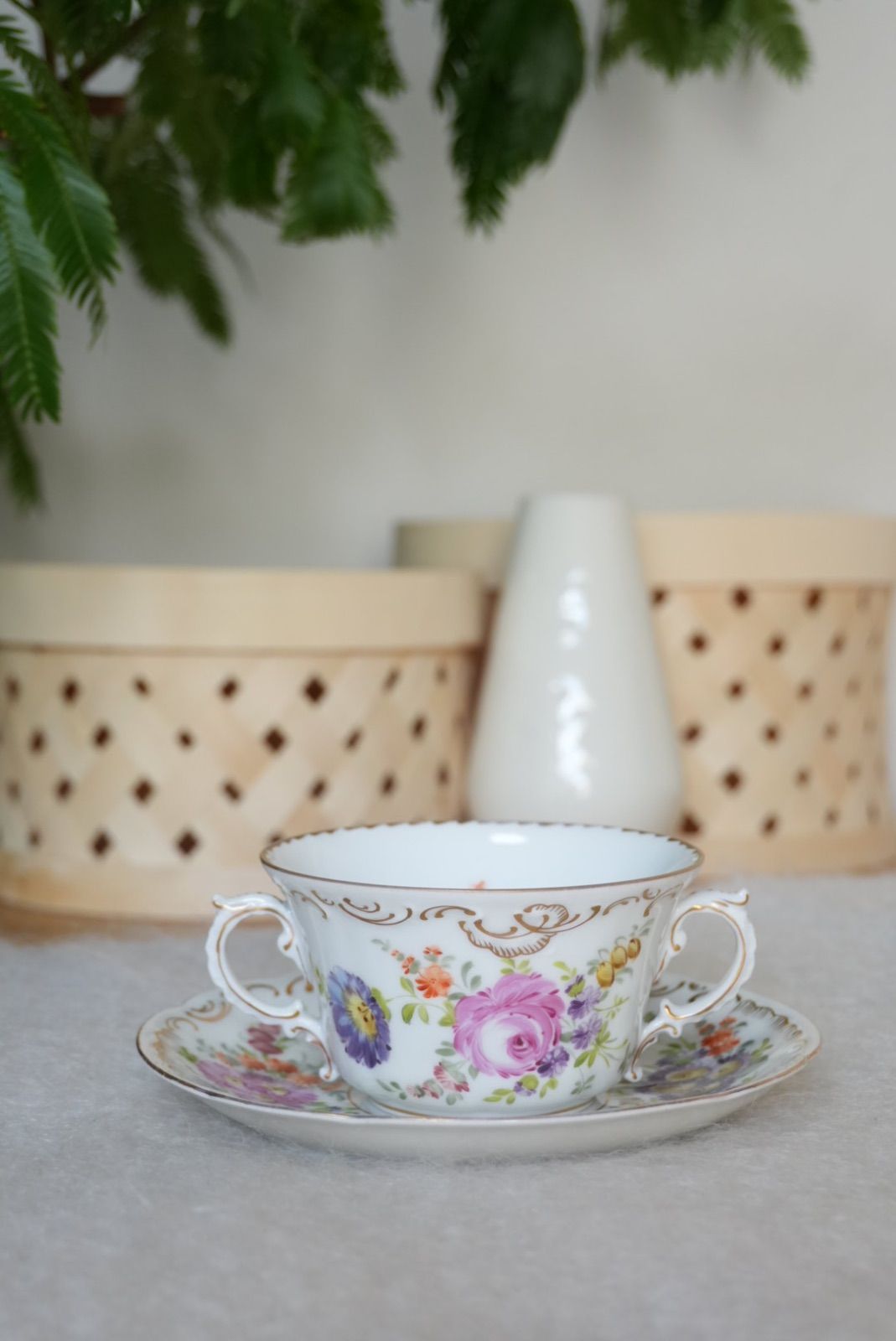 ティーカップ＆ソーサー