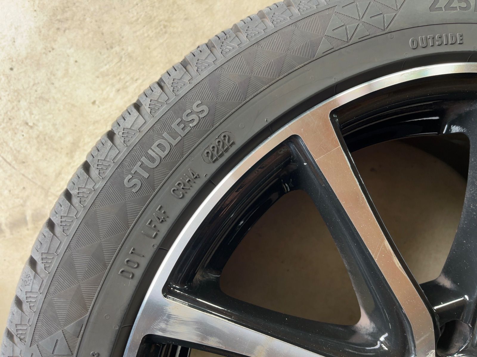  ベンツ Cクラス W 205 コンチネンタル 冬用 18インチ 4本セット 18インチ タイヤ ホイールセット