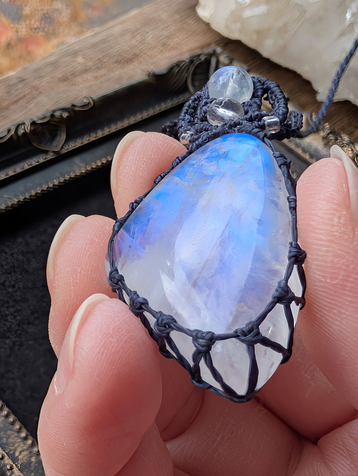 マクラメ編みネックレス 482