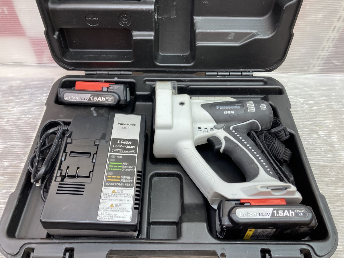 パナソニック -B 充電全ネジカッタ 充電器 14.4 V 1.5 Ahバッテリ×2 ケース付き