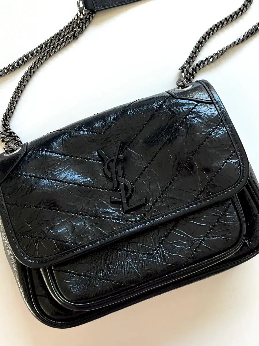 Saint Laurent サンローラン ニキ ベイビー バッグ