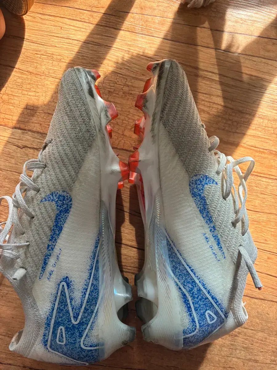 マーキュリアル ヴェイパー16 FG