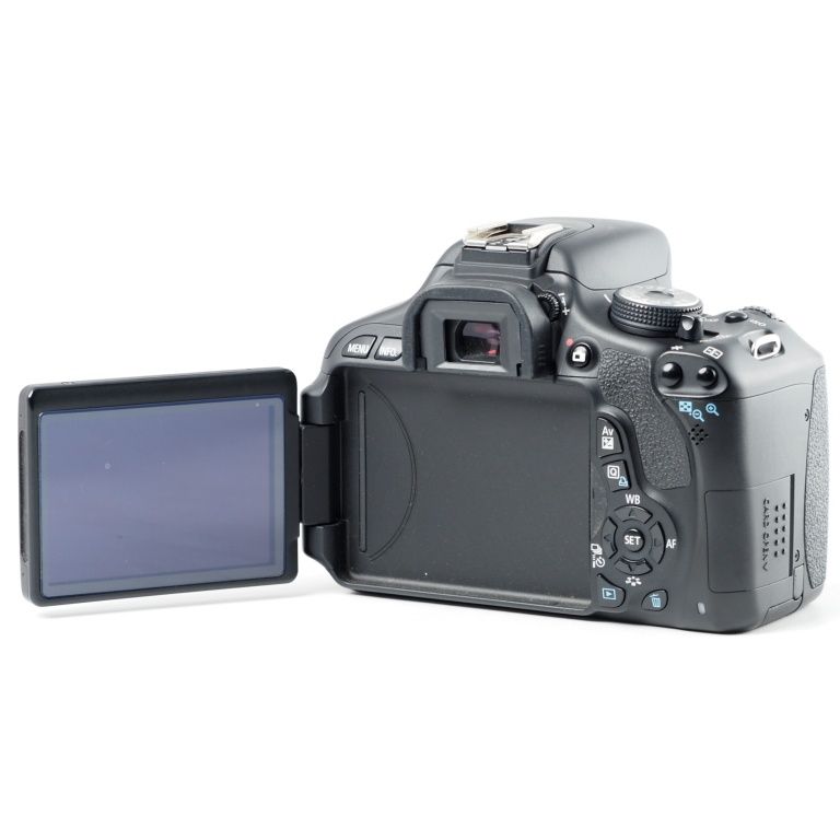 Canon EOS Kiss X5 レンズキット EF-S18-55mm F3.5-5.6 IS II付属