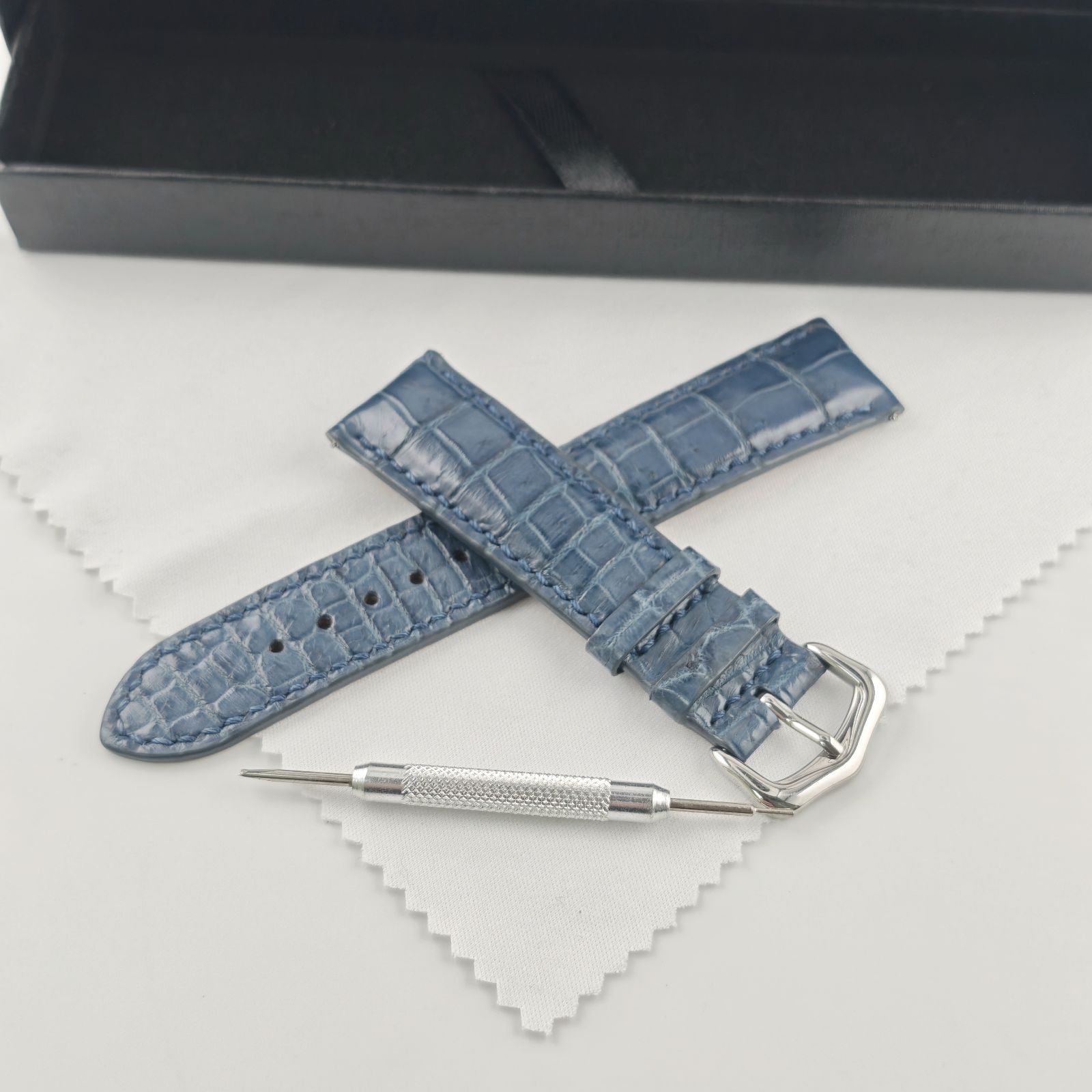 20 mm 腕時計 アリゲーター レザー ベルト エアフォースブルー 青 尾錠タイプ 対応 カルティエ タンク 等 Cartier