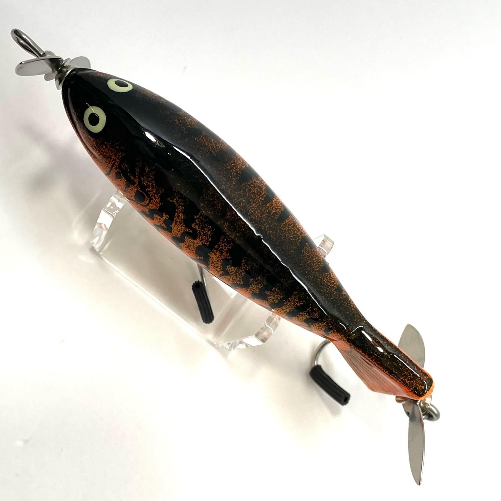 アンドウハンドペインテッドルアーズ