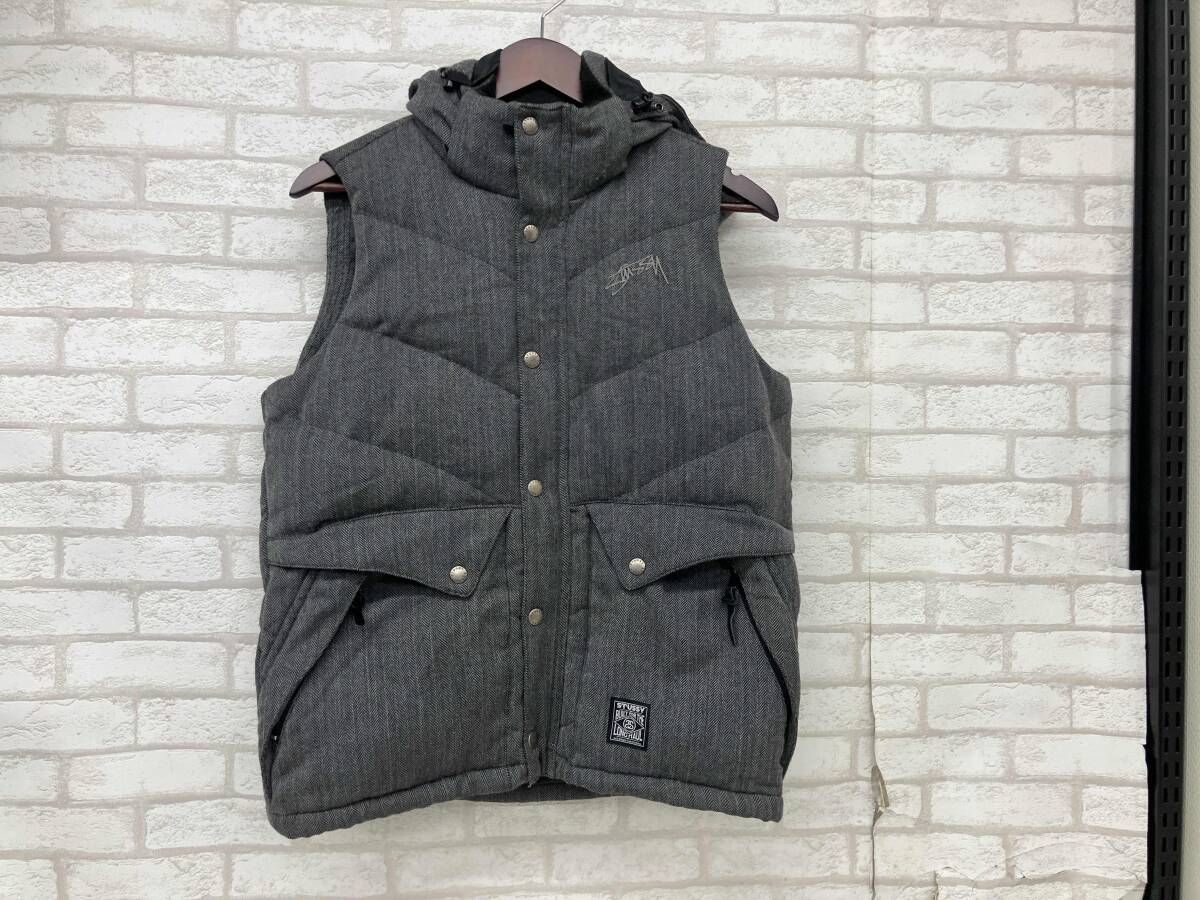 ステューシー サイズ S ジップアップ ダウンベスト GUIDE-VEST