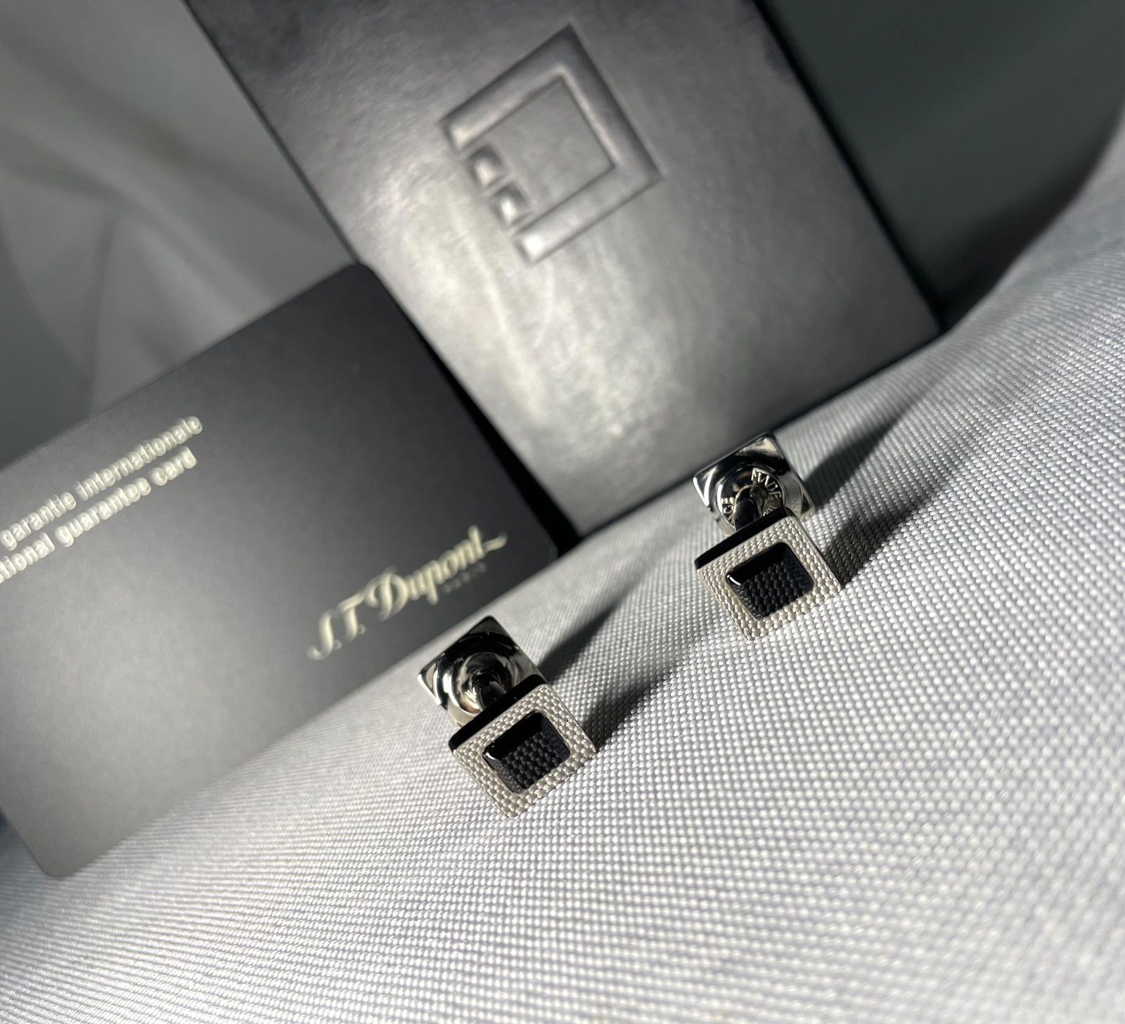 美品 S.T.Dupont デュポン ブラック＆ホワイト ストーン装飾