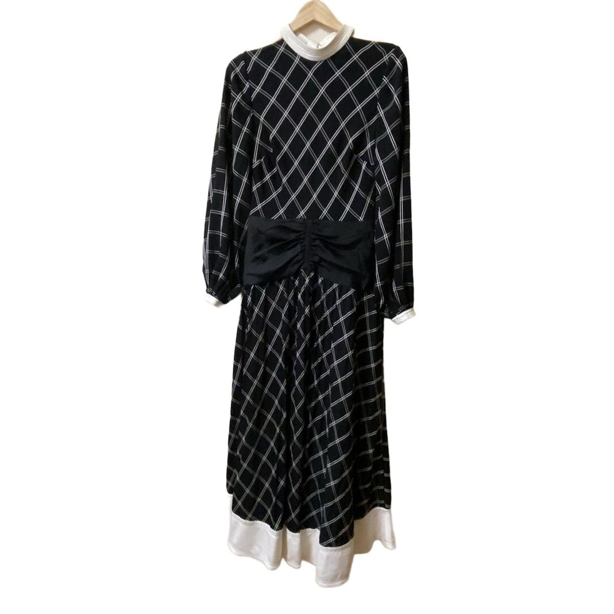 self-portrait(セルフポートレイト) 高品質 ワンピース サイズUS6 M