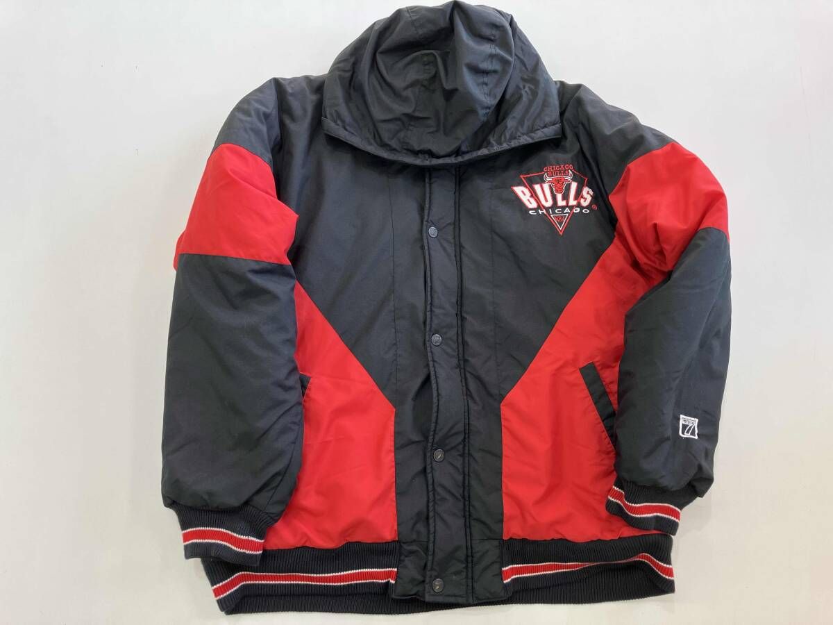 LOGO7 NBA CHICAGO BULLS ロゴセブン シカゴブルズ 中綿ナイロン