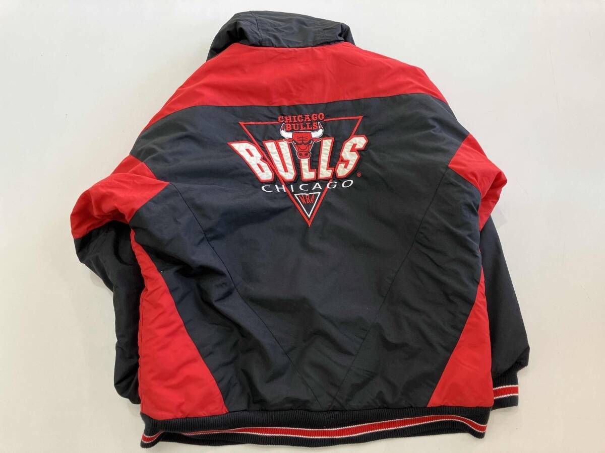 LOGO7 NBA CHICAGO BULLS ロゴセブン シカゴブルズ 中綿ナイロン