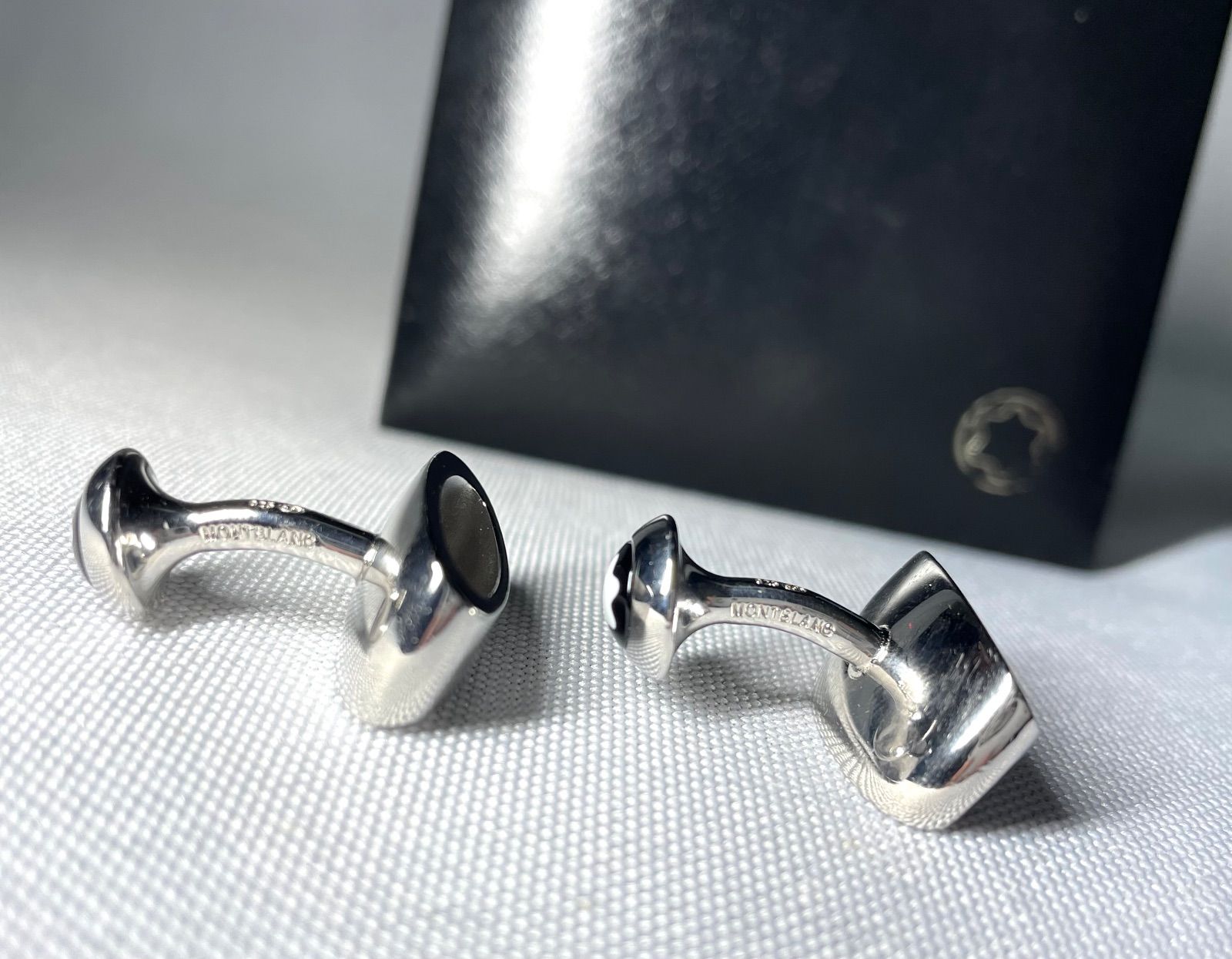 MONTBLANC モンブラン ブランドロゴ文字 スターリングシルバーカフス