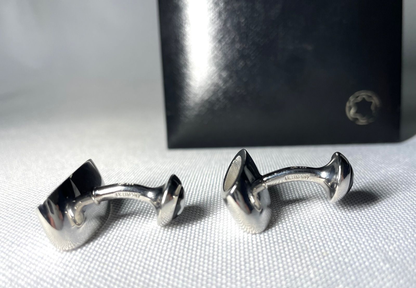 MONTBLANC モンブラン ブランドロゴ文字 スターリングシルバーカフス