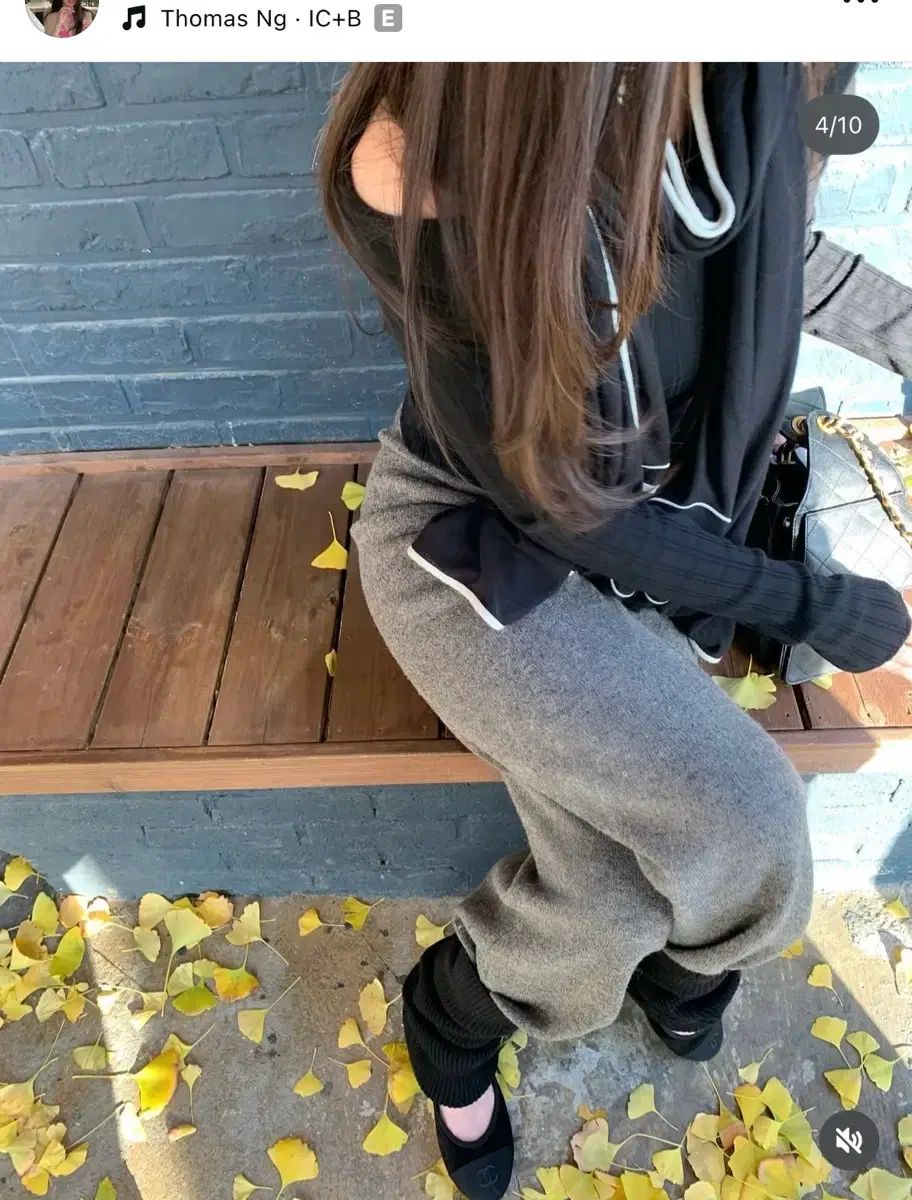 ONT ピュア ウール ニット パンツ チャコール ショート