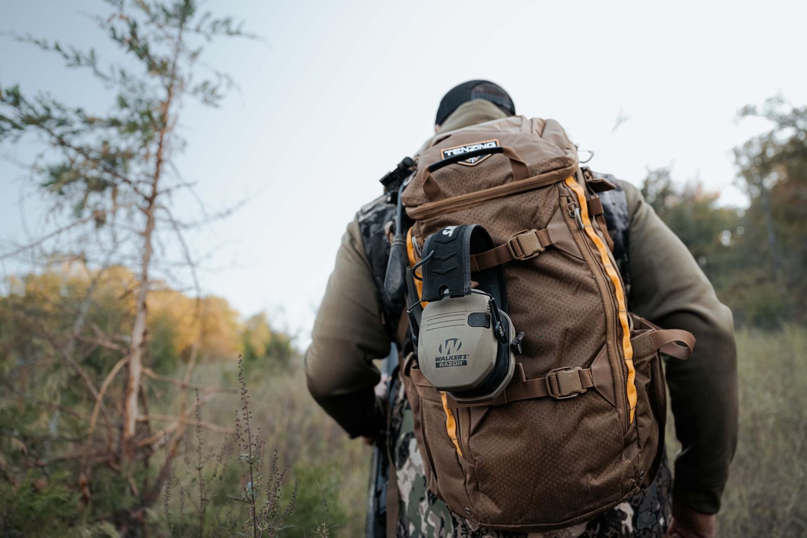 Walker s RAZOR SLIM ELEC MUFF DRK