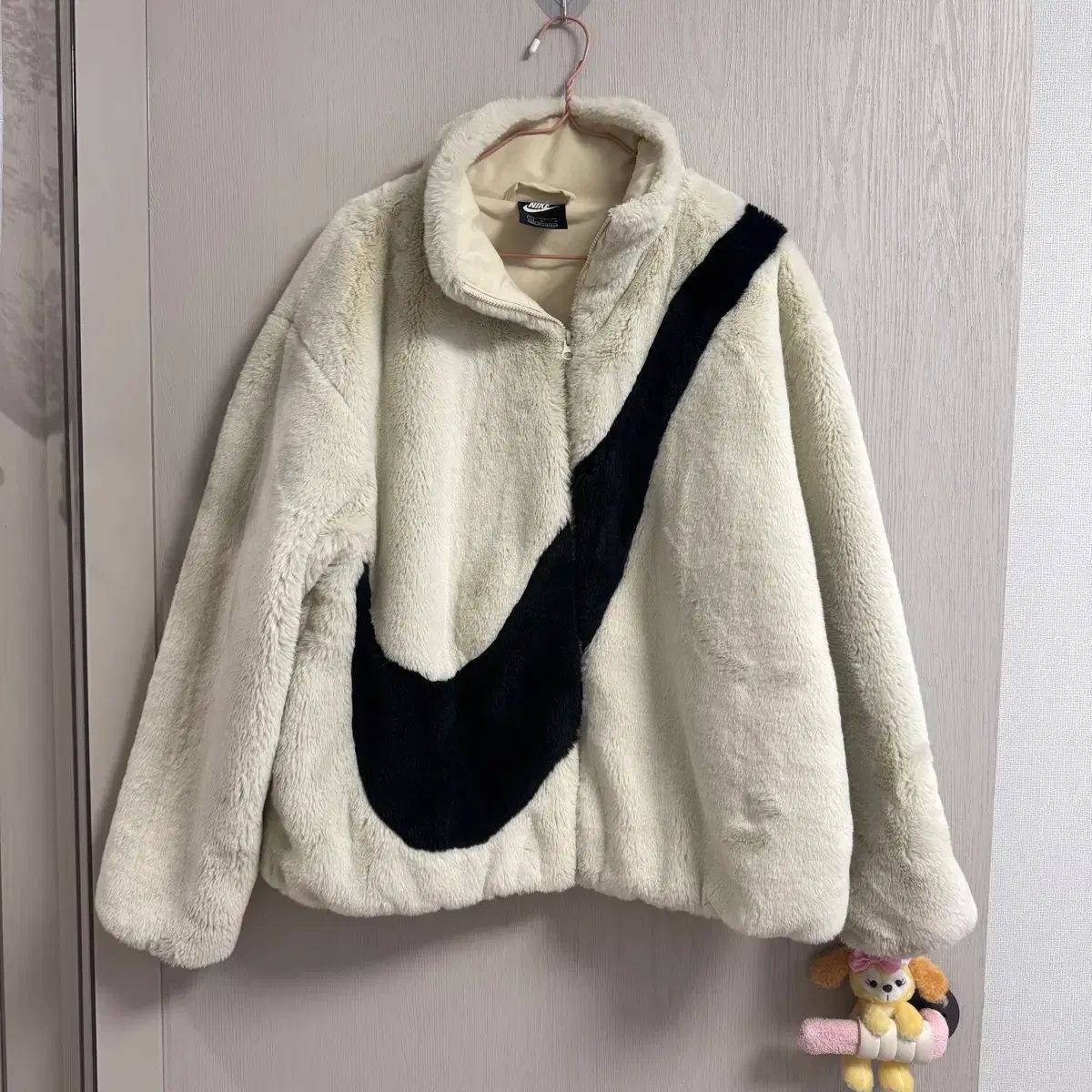 レディース (L) NIKE ビックスウォッシュ ファージャケット アイボリー