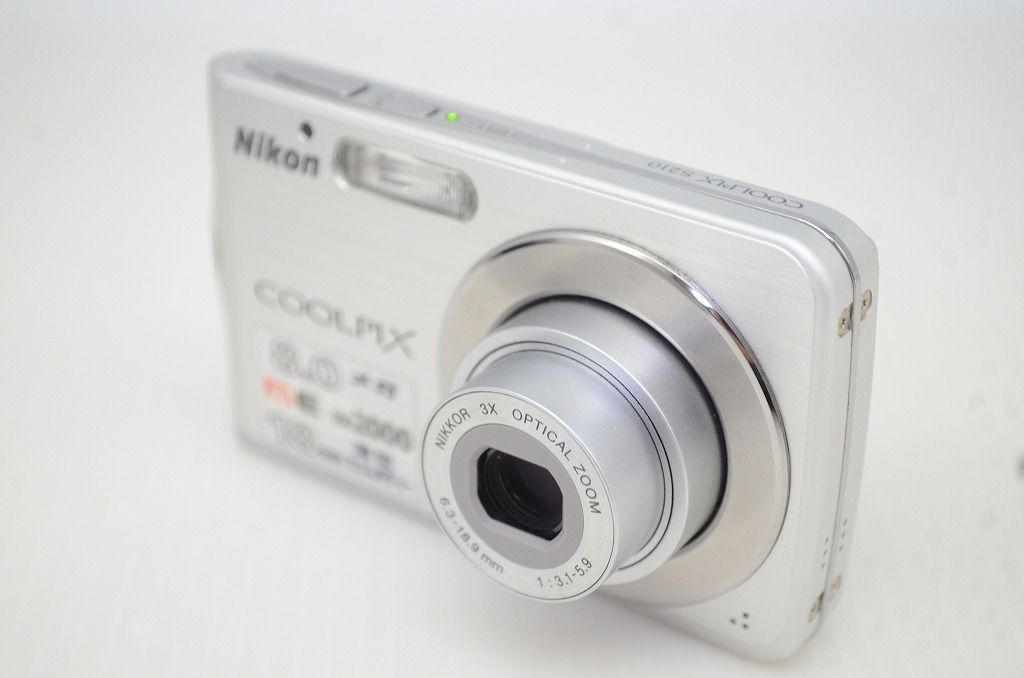 美品 Nikon ニコン COOLPIX S210 コンパクトデジタルカメラ シルバー