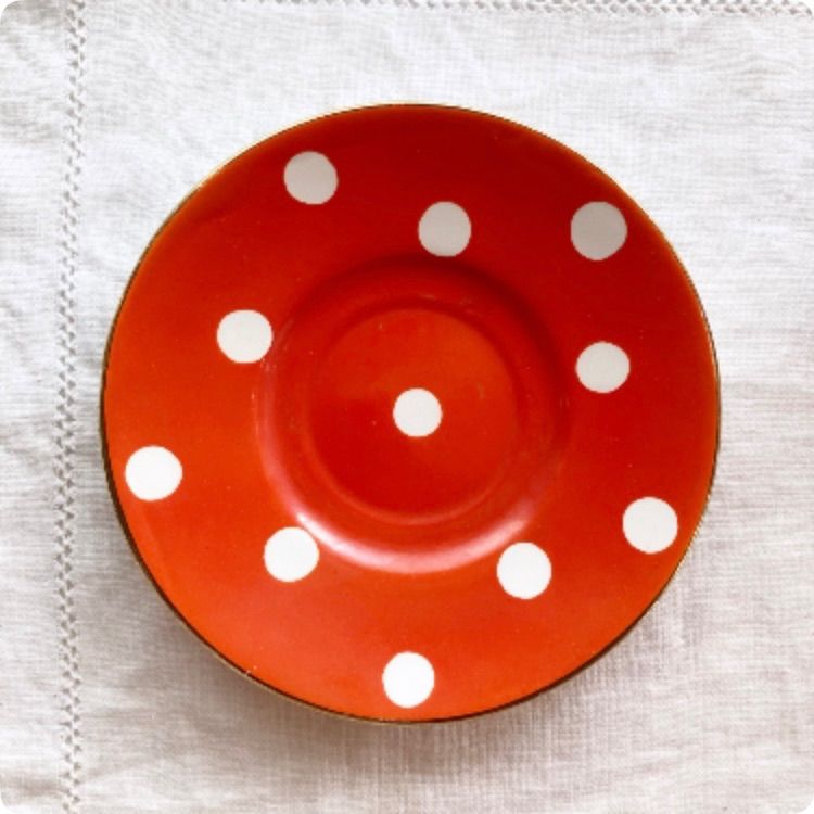 フランス直輸入 レトロな赤の水玉模様が可愛らしい ディゴワン サルグミンヌ ポルカドット アンティーク カップ＆ソーサー カップ ソーサー コーヒー ティーカップ キッチン 食器