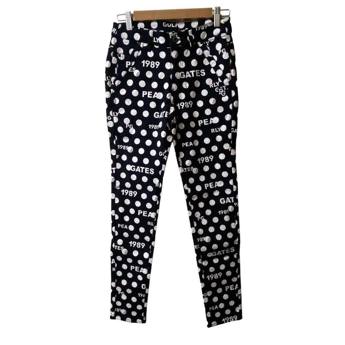 美品❗️パーリーゲイツ　パンツ　サイズ０　人気 PEARLY GATES(パーリーゲイツ) パンツ サイズ0 XS レディース - ダーク