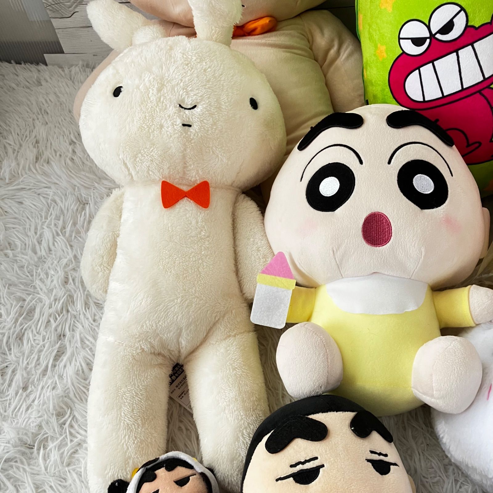 クレヨンしんちゃん ぬいぐるみ まとめ売り 7点 SN07 しんちゃん (L)｜三英貿易株式会社