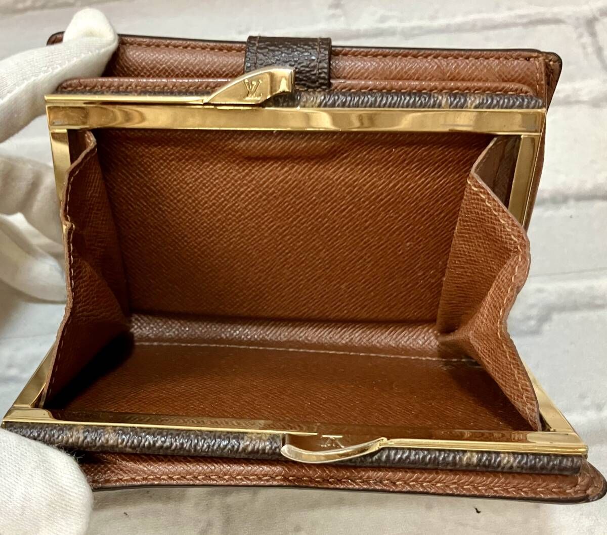 ルイヴィトン モノグラム ポルトフォイユ・ヴィエノワ がま口財布