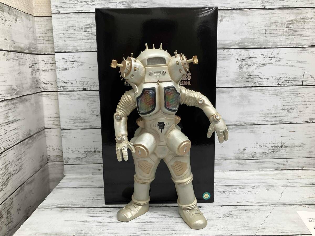CCP 宇宙ロボット キングジョｰ 2.0Ver. 1/6 特撮シリｰズ
