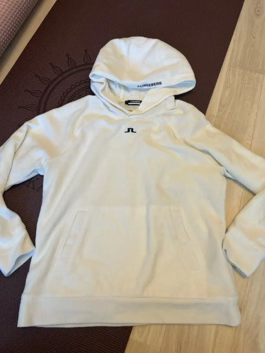 J リンドバーグ 白 フーディー Tシャツ
