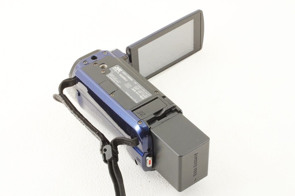 美品 JVC VICTOR ビクター EVERIO GZ-E565 ビデオカメラ - メルカリ