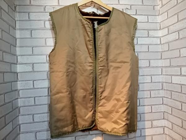 ベスト ドイツ軍 ラビットファー ライナー 8415-12-145-2463 サイズ